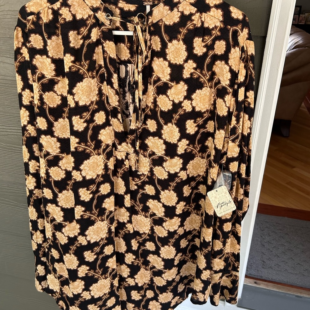 NWT!! Free People Black and Cream Floral Blouse